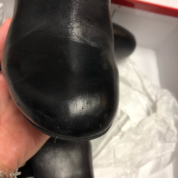 GUESS black bootie - Picture 3 of 8